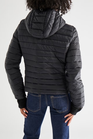 Anorak con capucha - Negro