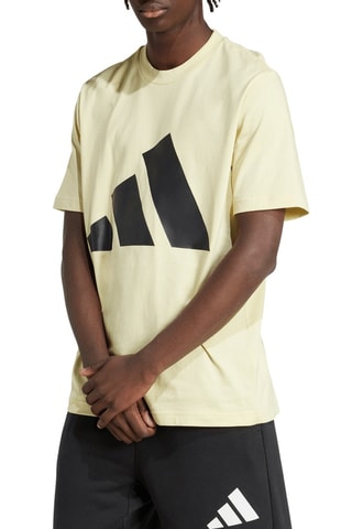 T-shirt Essentials - Geel