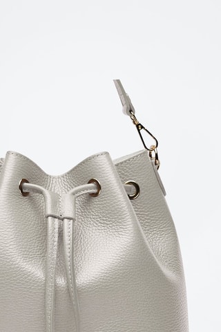 Mala bucket Champs Elysées em couro de vitelo - Branco - Branco