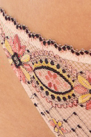 String Sexy Sophistique Nude