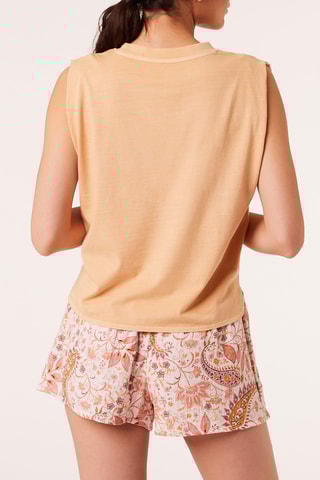 T-shirt - Mosterdgeel