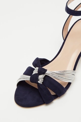 Sandales à talons en cuir de chèvre nubuck et cuir d'agneau nubuck Elvita - Bleu marine et argenté - Stuart Weitzman