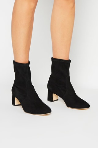 Bottines en cuir de chèvre nubuck Niki - Noir - Stuart Weitzman