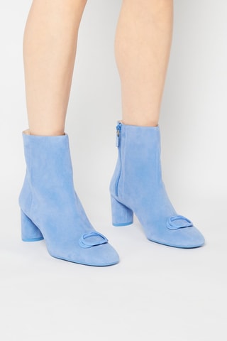 Bottines en nubuck Adara 
Ciel - Stuart Weitzman