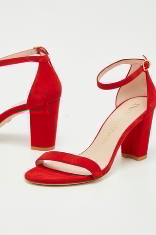 Sandales à talons en nubuck Nearlynude - Rouge - Stuart Weitzman