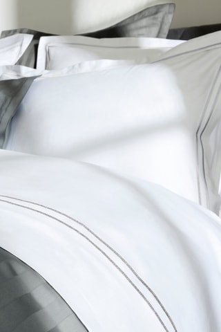 Lençol em cetim de algodão 80 fios/cm² Saint-Tropez - Branco e cinzento