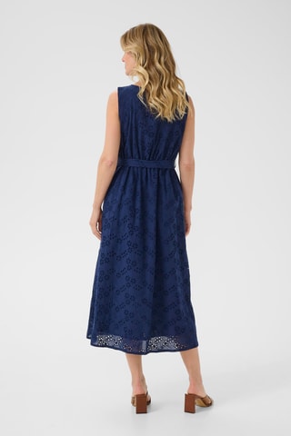 Vestido traçado em bordado inglês - Azul-marinho