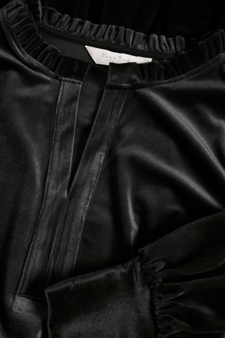 Vestido com folhos - Preto