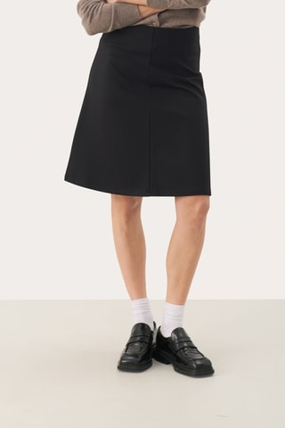 Saia direita - Preto