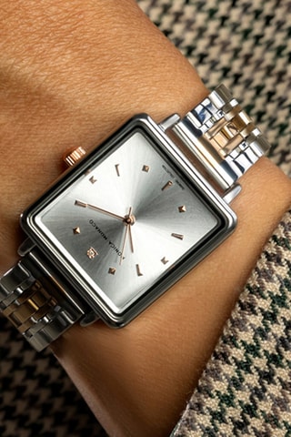 Reloj de cuarzo de acero y diamante