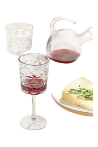 4 verres à vin - 33 cl