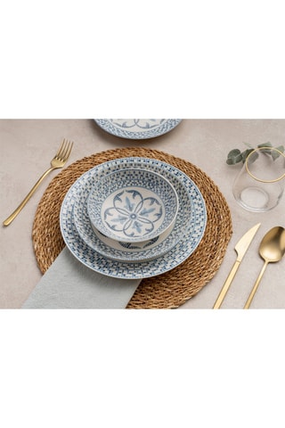 Service en porcelaine - 24 pièces