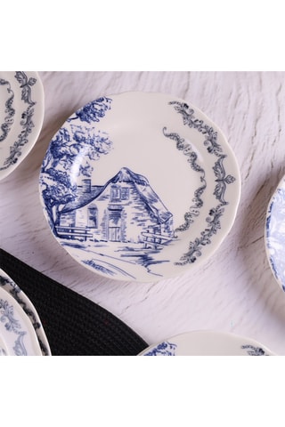 Service en porcelaine - 7 pièces