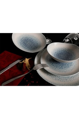 Service en porcelaine 24 pièces