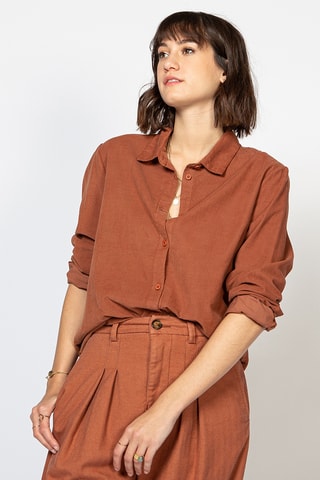 Camisa regular - Vermelho-tijolo