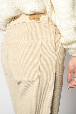 Calças em veludo de cintura alta - Bege