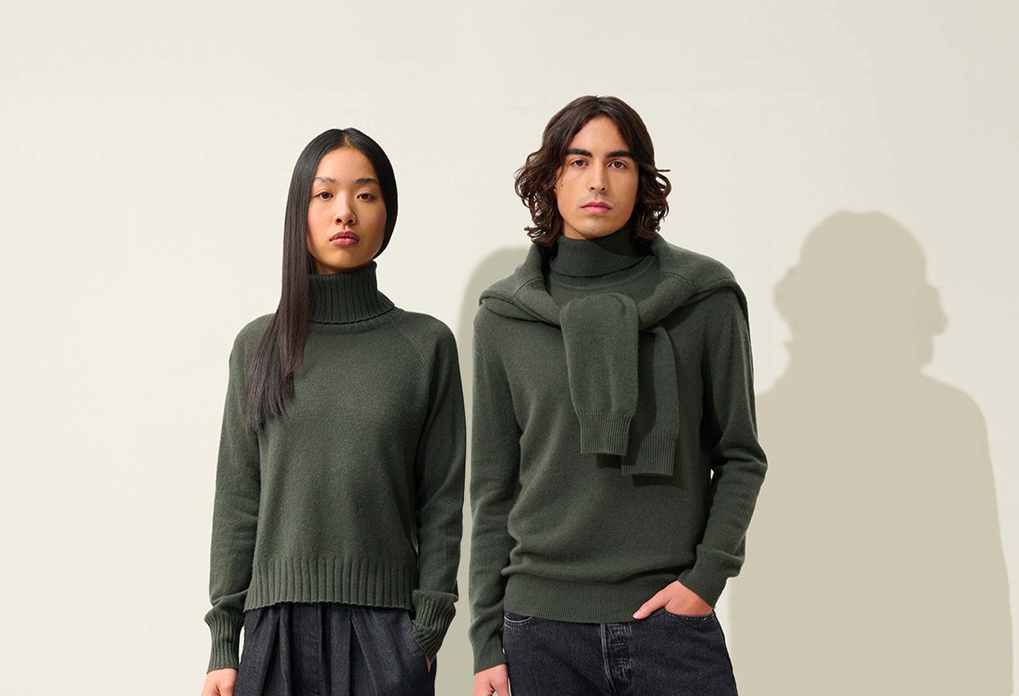 AUTHENTIC CASHMERE en vente privilège chez SHOWROOMPRIVÉ