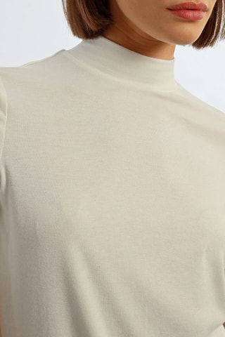 T-shirt - Gebroken Wit - Lili Sidonio