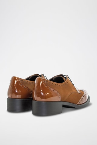 Derbies de salto em couro - Camel