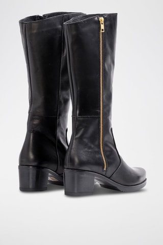 Botas em couro - Preto