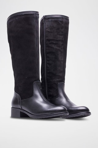 Botas em couro - Preto