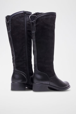 Botas em couro - Preto