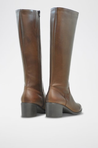 Botas em couro - Castanho