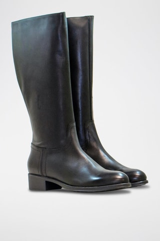Botas em couro - Preto