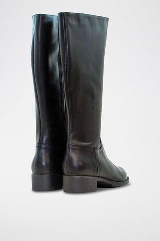 Botas em couro - Preto