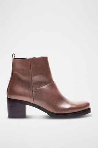 Botins em raspa de couro - Castanho