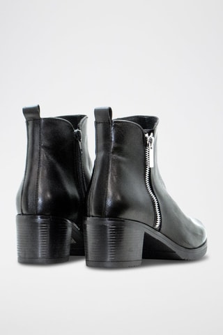 Botins em raspa de couro - Preto