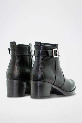 Botins em raspa de couro - Preto