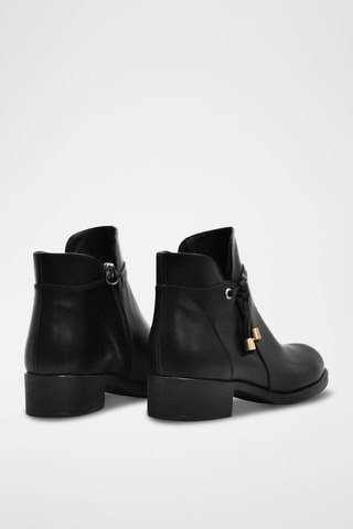 Botins em raspa de couro - Preto
