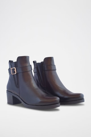 Botins em couro - Preto