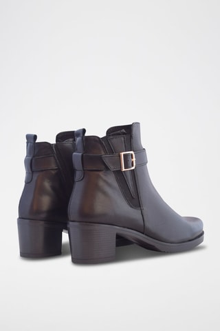 Botins em couro - Preto