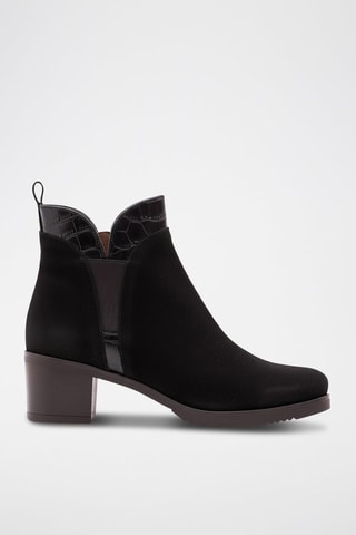 Botins em couro - Preto