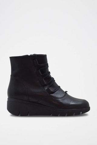Botins em raspa de couro - Preto