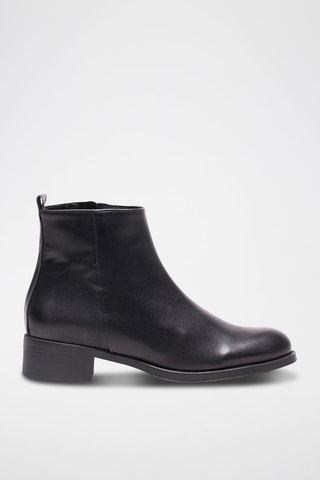 Botins em raspa de couro envernizado - Preto