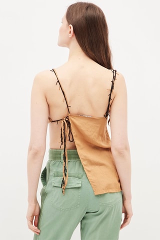 Asymmetrische Top Camel