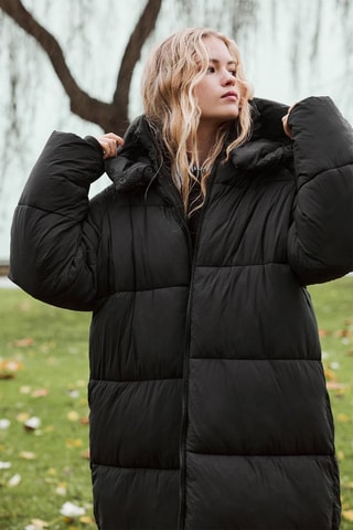 Gewatteerde jas met capuchon - Zwart