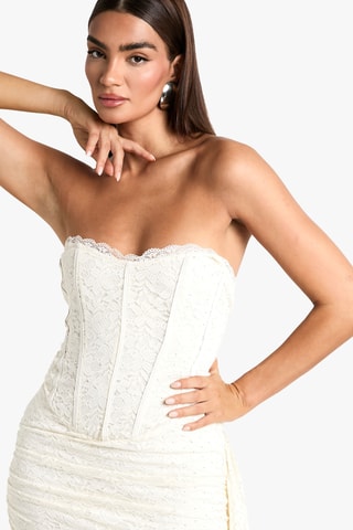 Robe en dentelle - Crème