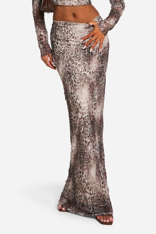 Saia comprida - Castanho