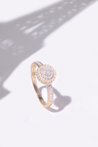 Anello - 
Oro giallo e diamanti