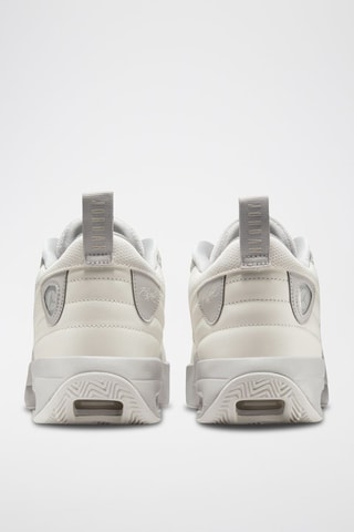 Max Aura 6 de piel - Blanco - Jordan