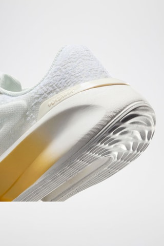 Nike Versair - Blanco y amarillo