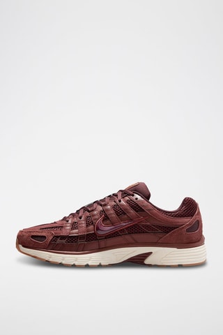 Nike P-6000 SE en cuir - Bordeaux
