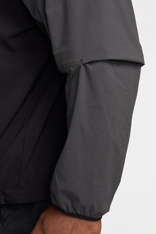 Chaqueta con capucha - Negro