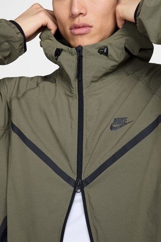 Chaqueta con capucha - Verde oliva