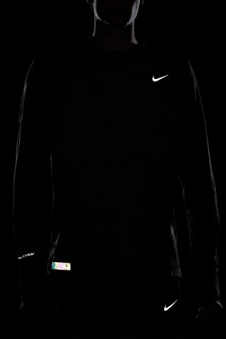 T-shirt de running - Vert olive - Nike