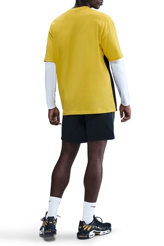 Camiseta ancha - Amarillo y negro - Nike